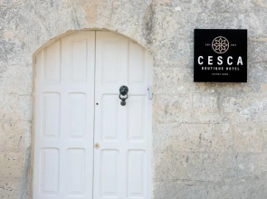 Cesca's Boutique Hotel