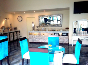 Hotel Vila Santa