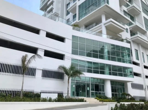 Gran Apartamento con Vista a la Ciudad Amurallada