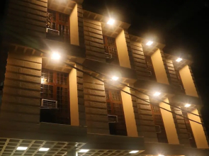 Godwin hotel