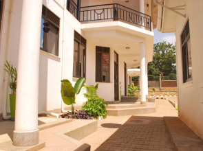Mowicribs Hotel & Spa