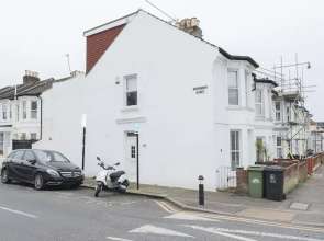 Hove and Away With Garden By My Getaways