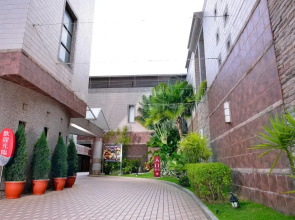 Jing Hwa Motel