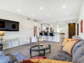 11 Mi to Coachella Valley: Pet-friendly Home!