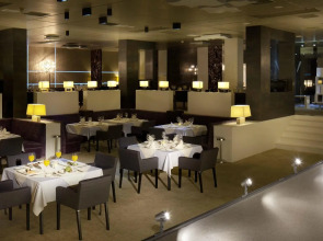 Ramada Hotel and Suites Baku