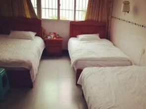 Yibin Xingwen Ruyige Inn