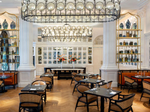 Raffles Singapore