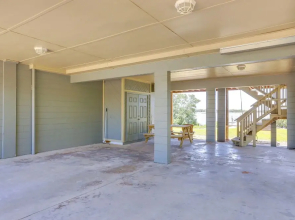 Waterfront Cedar Key Duplex Home: Grill & Dock!