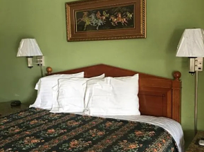 Budget Inn