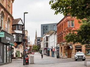 Belfry Quarters Sleeps 2 Free Wifi