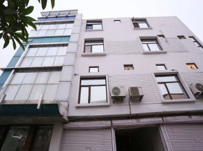 OYO Flagship 14975 City Guest House