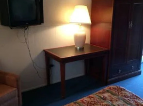 Taylor Motel