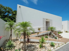 pool villa Sanrriott Okinawa Motobu