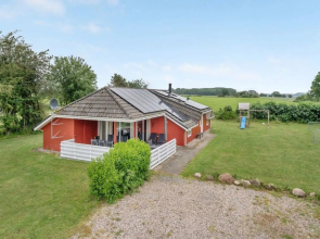 "Emly" - 1.1km from the sea in Funen