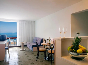 Albona Hotel & Residence