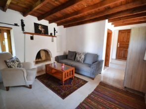 KAY4800 Villa Sems 2 Bedrooms