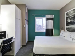 Motel 6 Medicine Hat
