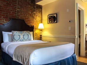 Hotel St. Pierre®, a French Quarter Inns® Hotel