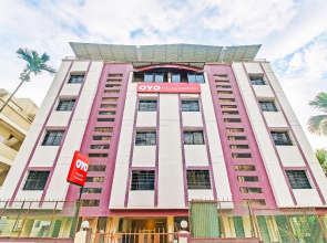 OYO Flagship 44951 Chaitanya
