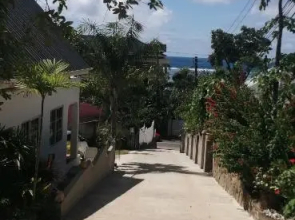 Ocean Bird & Wanita's Self Catering