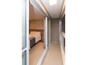 Flat no Setor Bueno com Varanda -TH1505