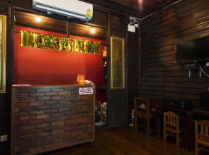 Viman Guesthouse - Hostel