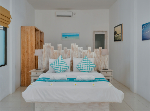 MYAMO Beach Lodge