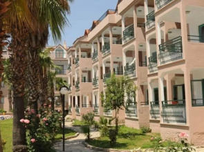 Club Caprice Suites