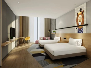 Q-Box Hotel Shanghai Nanqiao