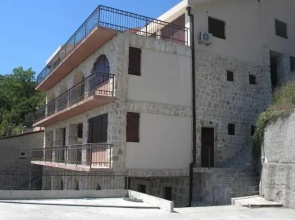Villa Castel Lapčići