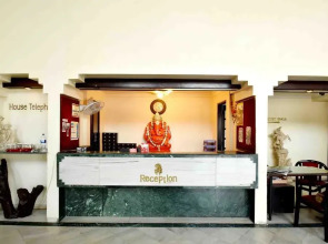 OYO Rooms Near CHL Hospital Indore