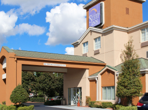 Comfort Suites Northlake