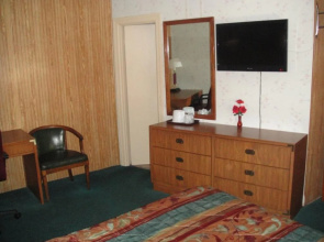 Blue Way Inn & Suites Winfield