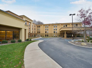 Hampton Inn Pittsburgh-Mcknight Rd.