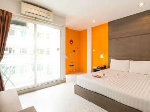 The Fifth Residence Hotel