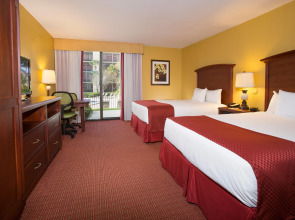 Rosen Inn, closest to Universal