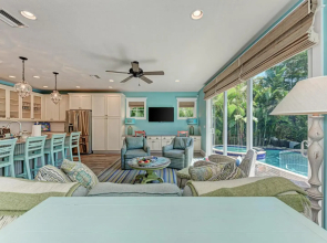 Blue Palm Paradise - 205 - 65th
