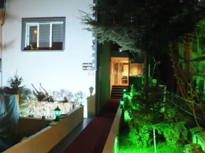 Enjoy House Boutique Hotel