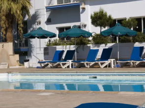 Blue Crane Hotel Apartments