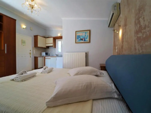 Villa Ilias