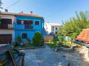 Apartments Luji