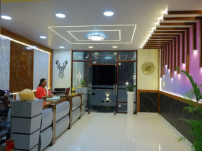 Azhagu Beach Resort