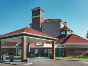 La Quinta Inn & Suites by Wyndham Orlando UCF