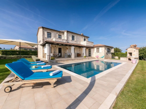 Rustic Holiday Home In Balda I With Private Pool
