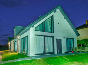 Holiday Home, Private Sauna, Close to the Beach