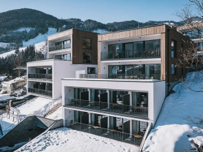 Nikolaus by AvenidA Zell am See