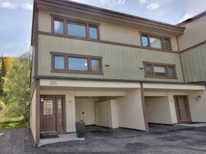H1 Meadow Creek Condominiums 3 Bedroom Condo
