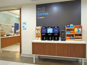 Holiday Inn Express Calgary-South