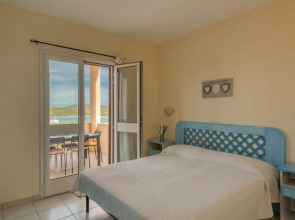 Baia de Bahas Residence