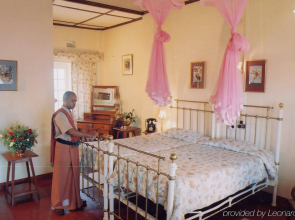 Bandarawela Hotel